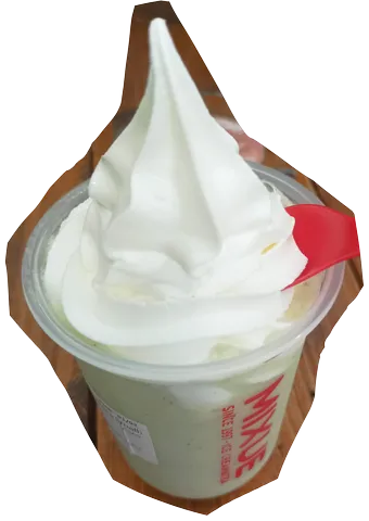 mixue kiwi smoothie sundae